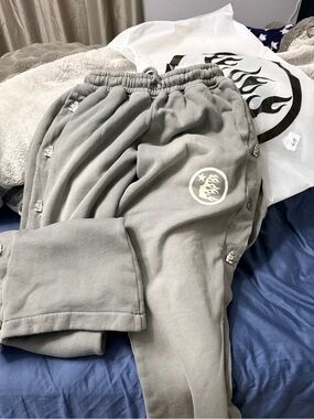 HellStar Gray mirror Sweatpants -